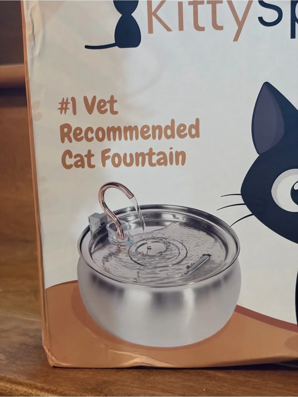 Stainless Steel Cat Fountain - Cream & Black